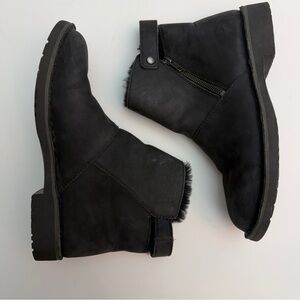 UGG KAYEL LEATHER BLACK BOOTS, Size 7